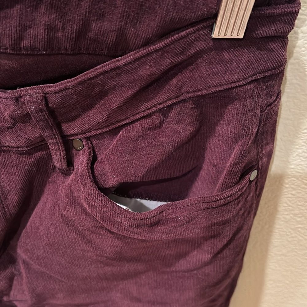 Calvin Klein woman's  burgamdy corduroy pants - Picture 12 of 13